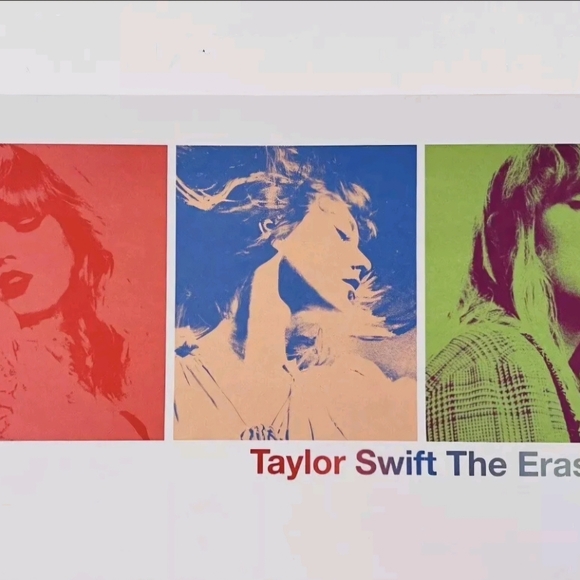 TAYLOR SWIFT THE ERAS TOUR VIP GIFT BOX - Picture 6 of 11